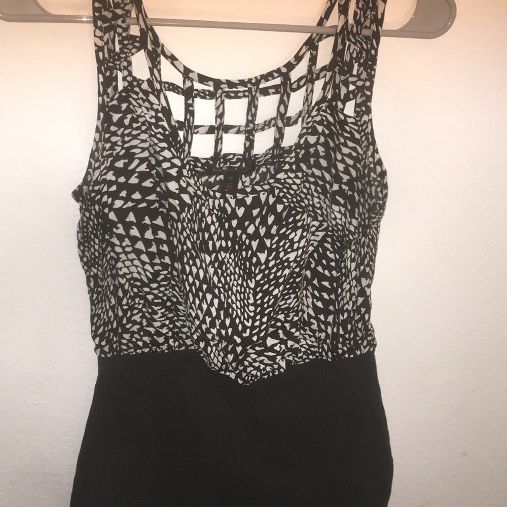 Dress - Picture 7 of 8